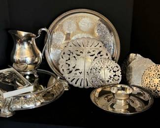 "Antiques & Heirlooms" in Evans, GA. Starts Closing Sat 2/22 at 8pm. Pickup is Mon 2/24 from 1-6pm. Shipping is available. Check out the entire sale: https://ctbids.com/estate-sale/33888&nbsp;