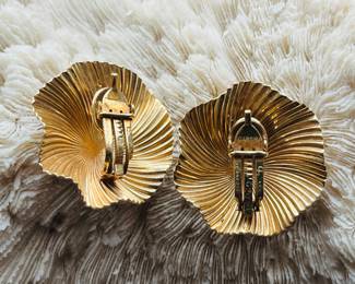 Signed Cartier and numbered.