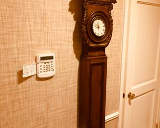 Not antique clock with quartz movement 