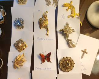Vintage jewelry 