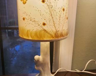 Van Briggle parrot lamp 
