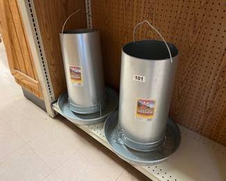 2 40LB AND 17 PAN POULTRY FEEDERS