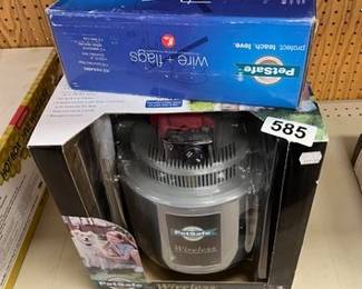 PETSAFE WIRELESS PET CONTAINMENT SYSTEM