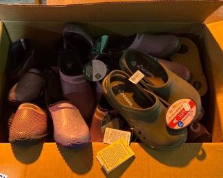 MUCK BOOT CO SHOES, SLOGGERS