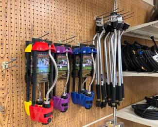 LOT OF SPRINKLERS AND RAIN WANDS