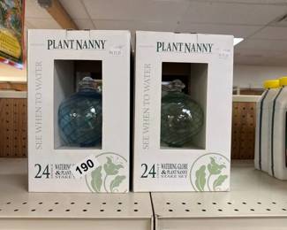 WATERING GLOBE AND PLANT NANNY SET