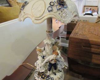 Dresden lamp