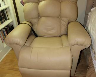 New lift chair