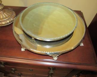 Vintage beveled mirror plateaus