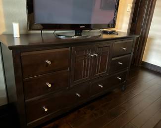 274Feb 12 2025 03 03pmdEvZ