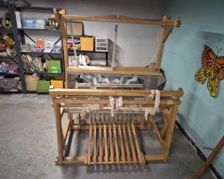 large Le Clerc loom