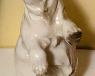 Lorenz Hutschenreuther porcelain Polar Bear Germany