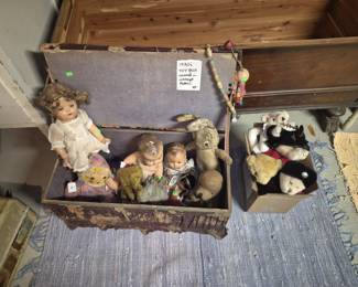 Antique Dolls
