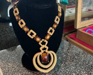 Tiger eye pendant by by jomaz vintage web style