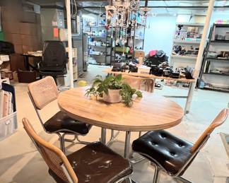 Antique oval table tube chrome 4 chairs vinyl and rattan