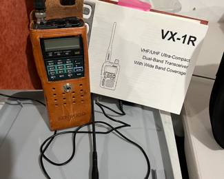 VX-1R duel band transceiver
