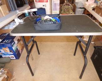 Grooming Table