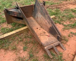 bobcat bucket