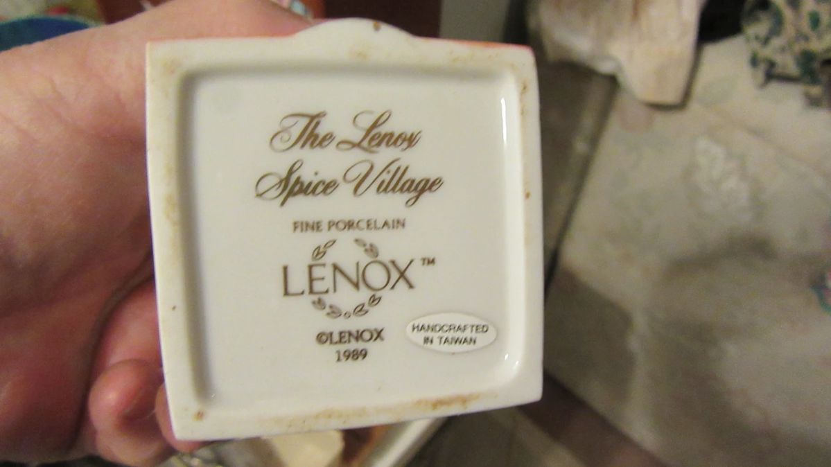 Lynn Maker mark for spice village