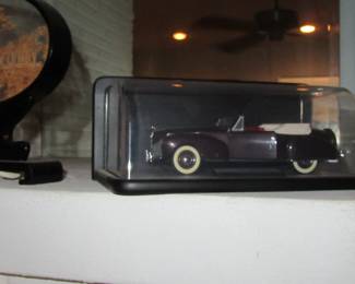 Lynn collectible car