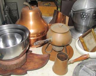 Lynn kitchen, bowls copper fondue apples ice bucket copper