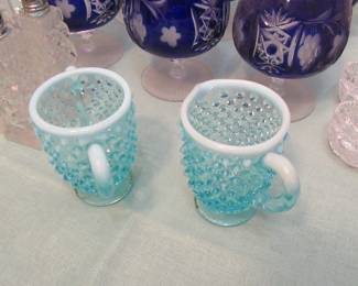 Lynn hobnail set