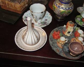 Lynn small character cups