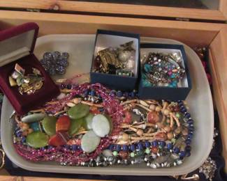 Lynn costume jewelry