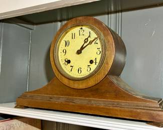 Antique Mantle Clock