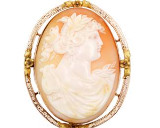 Lot 119: Carved Cameo in 10k Rose & Yellow Gold Brooch