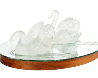 Lot 7: Pair Lalique Crystal Swans Cygnes Centerpiece