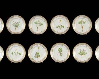 Lot 51: Twelve Royal Copenhagen Flora Danica Bread Plates