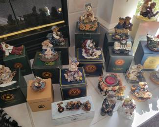 Boyd's Bear collection