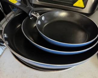 Set of Fryer Pans