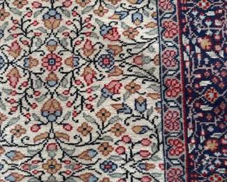 2 Carpet runners same pattern 10 'x 2.5'ft and
8' x2.5'ft