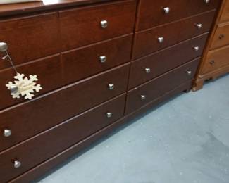 5 piece bedroom suite 