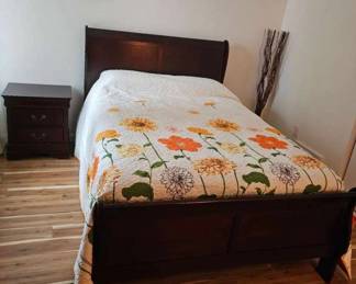 Full Size Frame and Nightstand 