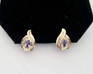 14K Gold with Diamonds & Amethyst Stones Earrings (3 Grams)