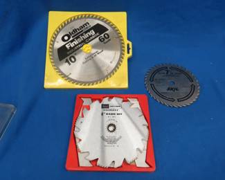 Lot 200. Saw blades. Sizes as pictured.