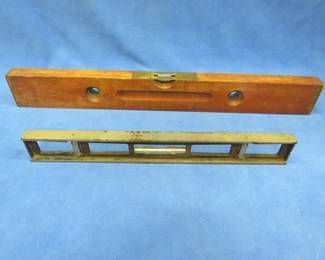 Lot 366. Stanley {#}30 adjustable level and a cast iron Stanley 18" 36G machinist's level. All six vials are intact.