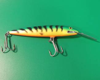 Lot 31. Rapala 5 1/2" Swimming CD14 Mag in excellent condition