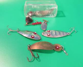 Lot 65. Gibbs 4" One Eye Wiggler, A, L&W Fish Rite Wiggler in a box, Paul Bunyan 3 1/4" Ruby and Flash Eye Spoons, and more