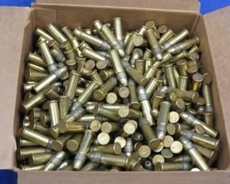 Lot 359. 525 Remington 22 Long Rifle rounds