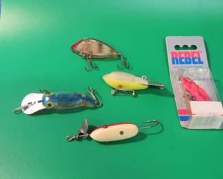 Lot 30. Dave's Ka-Boom, Al Foss Oriental Wiggler with glass eyes, South Bend Optic, Rebel NIP crab and more