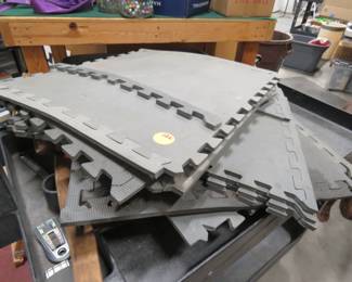 Lot 126. Nine 24" x 24" x 3/8" square foam pads
