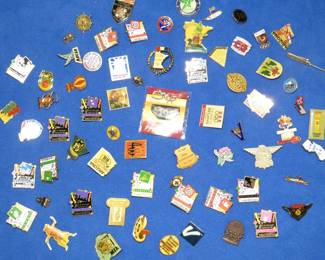 Lot 399. Lapel pinback collection