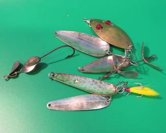 Lot 62. Bag O' Metal Baits including 3 1/2" Ruby Eye Wiggler, Al Foss Shimmy {#}5 Diamond King, and more