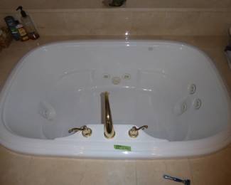 For prices & more info, copy & paste link below:
https://beforeudemo.com/sales-event/kenilworth-kitchen-cabinets-appliances-bathroom-rehab-sale/