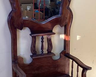 ANTIQUE CARVED MAHOGANY HALL TREE WITH STORAGE BENCH