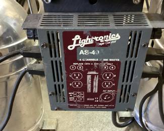 PAR CAN STAGE LIGHTS, LIGHTRONICS AS-40 4 CHANEL STAGE CONTROL DIMMERS